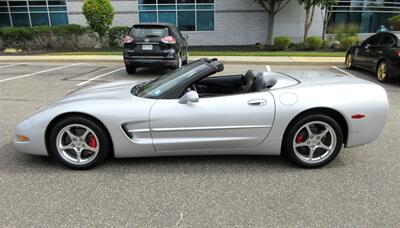 2001 Chevrolet Corvette   - Photo 9 - Bohemia, NY 11716