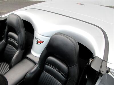 2001 Chevrolet Corvette   - Photo 41 - Bohemia, NY 11716