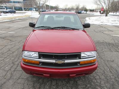1999 Chevrolet S-10 LS   - Photo 13 - Bohemia, NY 11716