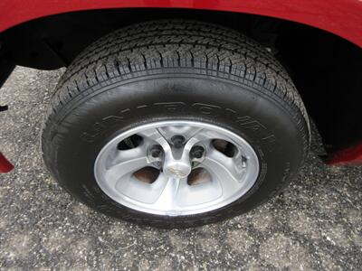 1999 Chevrolet S-10 LS   - Photo 47 - Bohemia, NY 11716