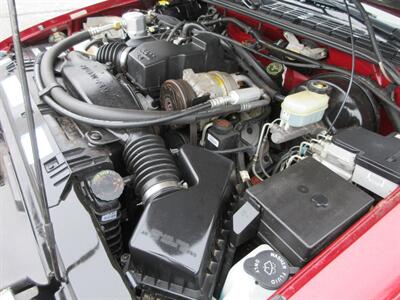 1999 Chevrolet S-10 LS   - Photo 48 - Bohemia, NY 11716