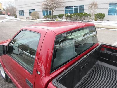 1999 Chevrolet S-10 LS   - Photo 22 - Bohemia, NY 11716
