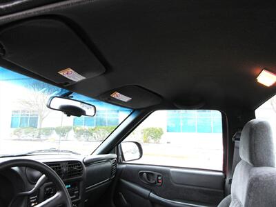 1999 Chevrolet S-10 LS   - Photo 42 - Bohemia, NY 11716