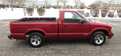 1999 Chevrolet S-10 LS   - Photo 10 - Bohemia, NY 11716