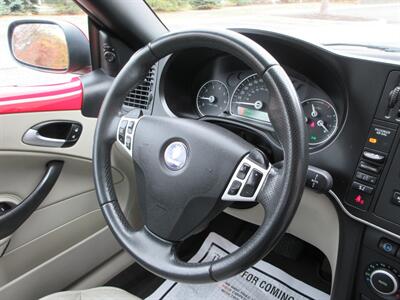 2010 Saab 9-3 2.0T   - Photo 47 - Bohemia, NY 11716