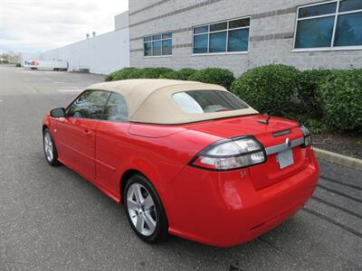 2010 Saab 9-3 2.0T   - Photo 37 - Bohemia, NY 11716
