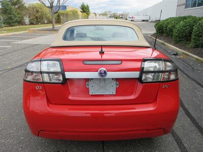 2010 Saab 9-3 2.0T   - Photo 40 - Bohemia, NY 11716