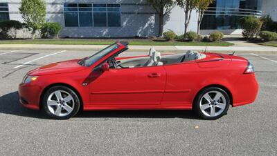 2010 Saab 9-3 2.0T   - Photo 15 - Bohemia, NY 11716