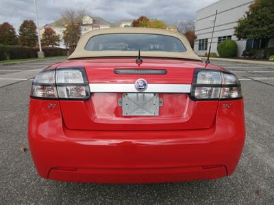 2010 Saab 9-3 2.0T   - Photo 25 - Bohemia, NY 11716