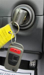 2007 Chrysler Crossfire Limited   - Photo 60 - Bohemia, NY 11716