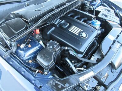 2010 BMW 328i xDrive   - Photo 60 - Bohemia, NY 11716