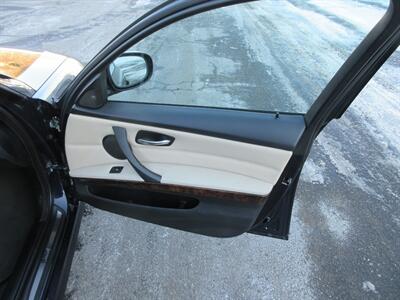 2010 BMW 328i xDrive   - Photo 50 - Bohemia, NY 11716