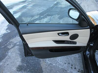 2010 BMW 328i xDrive   - Photo 26 - Bohemia, NY 11716
