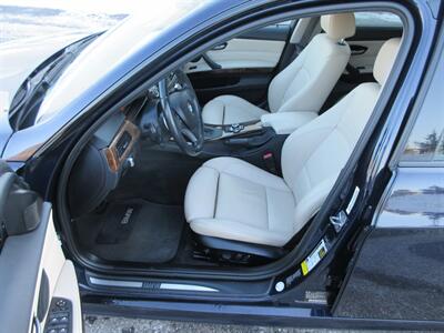 2010 BMW 328i xDrive   - Photo 30 - Bohemia, NY 11716