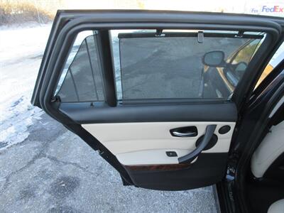 2010 BMW 328i xDrive   - Photo 42 - Bohemia, NY 11716