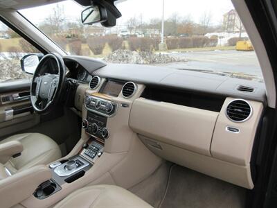 2016 Land Rover LR4 HSE LUX - Photo 62 - Bohemia, NY 11716