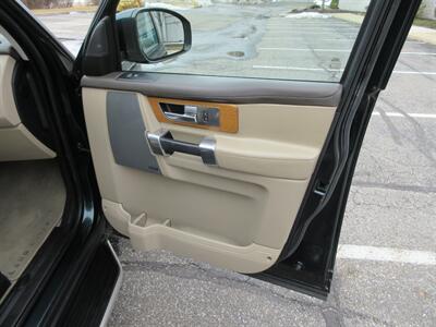2016 Land Rover LR4 HSE LUX - Photo 63 - Bohemia, NY 11716