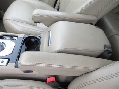 2016 Land Rover LR4 HSE LUX - Photo 36 - Bohemia, NY 11716