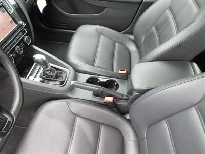 2017 Volkswagen Jetta 1.8T SEL Premium   - Photo 25 - Bohemia, NY 11716