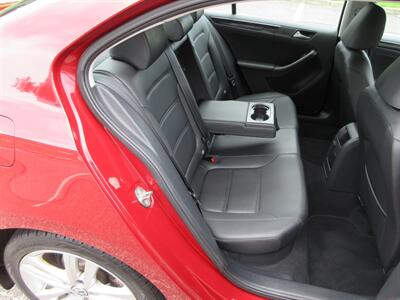 2017 Volkswagen Jetta 1.8T SEL Premium   - Photo 43 - Bohemia, NY 11716