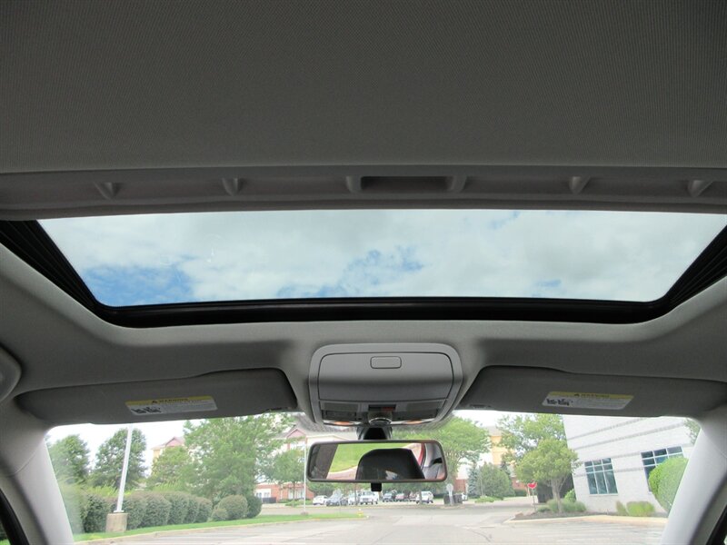 2017 Volkswagen Jetta 1.8T SEL Premium   - Photo 37 - Bohemia, NY 11716