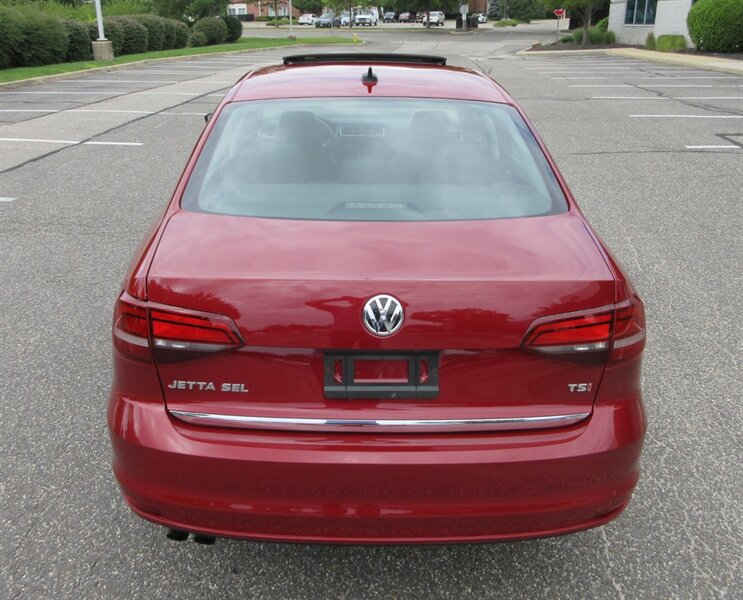 2017 Volkswagen Jetta 1.8T SEL Premium   - Photo 16 - Bohemia, NY 11716