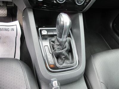 2017 Volkswagen Jetta 1.8T SEL Premium   - Photo 27 - Bohemia, NY 11716