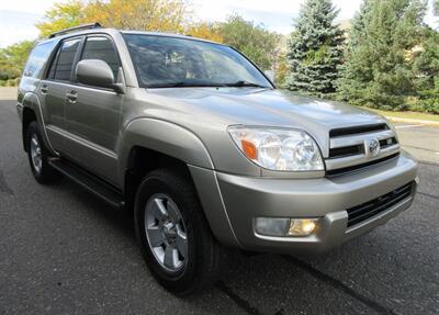 2005 Toyota 4Runner Limited - Photo 12 - Bohemia, NY 11716
