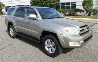 2005 Toyota 4Runner Limited - Photo 8 - Bohemia, NY 11716