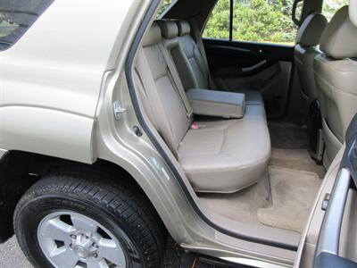 2005 Toyota 4Runner Limited - Photo 42 - Bohemia, NY 11716