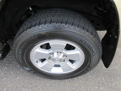 2005 Toyota 4Runner Limited - Photo 54 - Bohemia, NY 11716