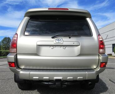 2005 Toyota 4Runner Limited - Photo 16 - Bohemia, NY 11716