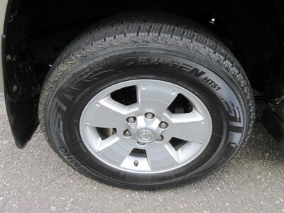 2005 Toyota 4Runner Limited - Photo 53 - Bohemia, NY 11716