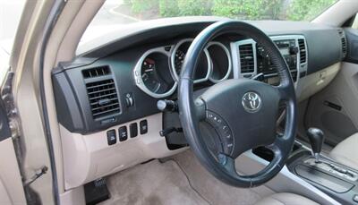 2005 Toyota 4Runner Limited - Photo 22 - Bohemia, NY 11716