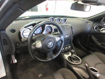 2010 Nissan 370Z Roadster - Photo 21 - Bohemia, NY 11716