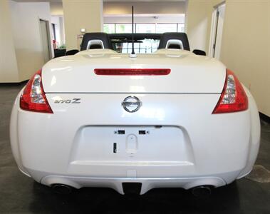 2010 Nissan 370Z Roadster - Photo 12 - Bohemia, NY 11716