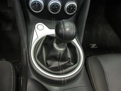 2010 Nissan 370Z Roadster - Photo 27 - Bohemia, NY 11716