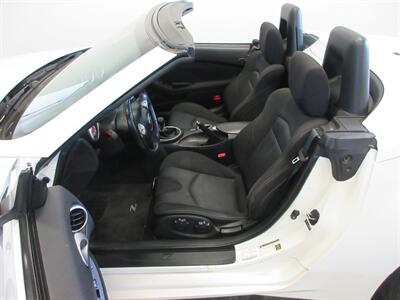 2010 Nissan 370Z Roadster - Photo 23 - Bohemia, NY 11716