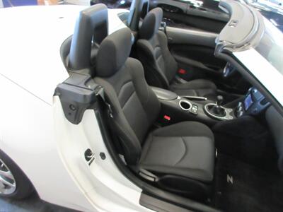 2010 Nissan 370Z Roadster - Photo 34 - Bohemia, NY 11716