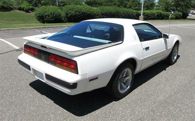 1990 Pontiac Firebird Formula 350 - Photo 8 - Bohemia, NY 11716