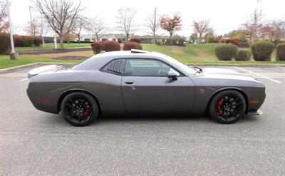 2023 Dodge Challenger SRT Hellcat Jailbreak   - Photo 10 - Bohemia, NY 11716