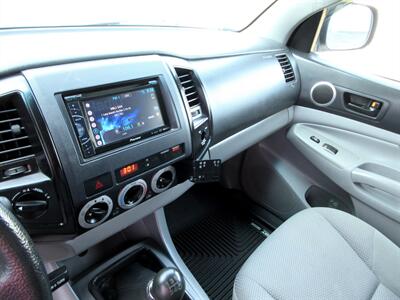 2010 Toyota Tacoma   - Photo 31 - Bohemia, NY 11716