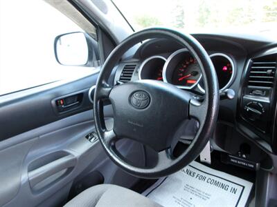 2010 Toyota Tacoma   - Photo 26 - Bohemia, NY 11716