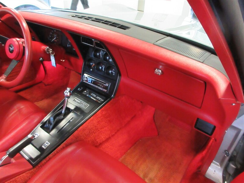 1980 Chevrolet Corvette Coupe   - Photo 42 - Bohemia, NY 11716