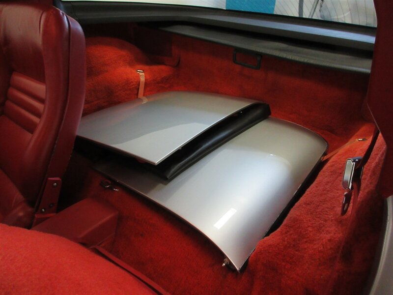 1980 Chevrolet Corvette Coupe   - Photo 36 - Bohemia, NY 11716
