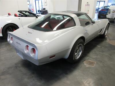 1980 Chevrolet Corvette Coupe - Photo 8 - Bohemia, NY 11716