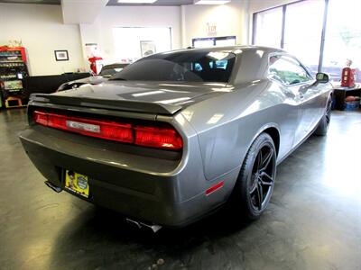 2010 Dodge Challenger R/T   - Photo 8 - Bohemia, NY 11716