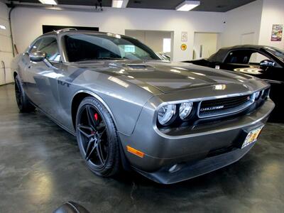 2010 Dodge Challenger R/T   - Photo 2 - Bohemia, NY 11716