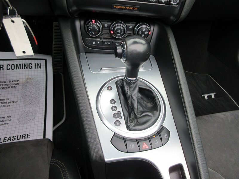2008 Audi TT 2.0T   - Photo 37 - Bohemia, NY 11716