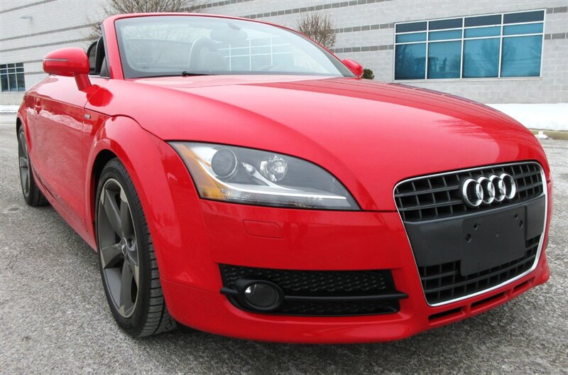 2008 Audi TT 2.0T   - Photo 2 - Bohemia, NY 11716